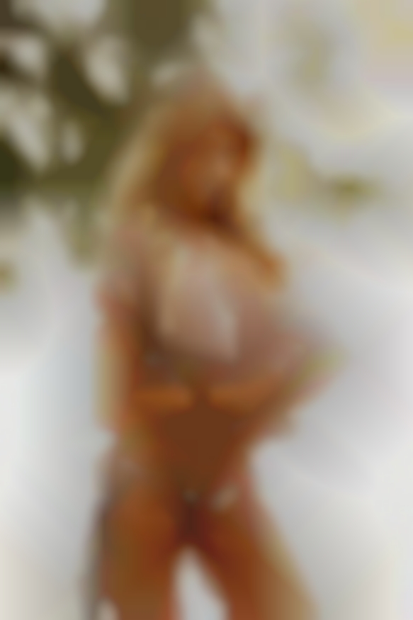 Naked big titty midets women horny darfs only near Bumpass.